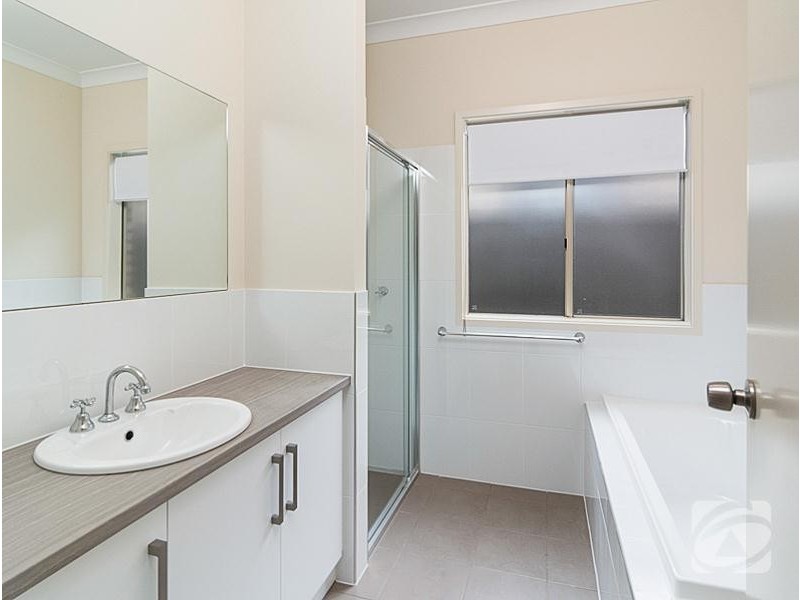 28 Maldon  Street, Mount Barker SA 5251