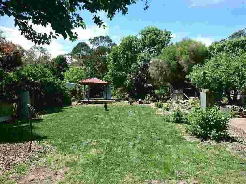 10 Donald Street, Dawesley SA 5252