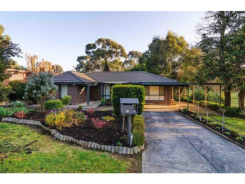 22 Manor Crescent, Mount Barker SA 5251