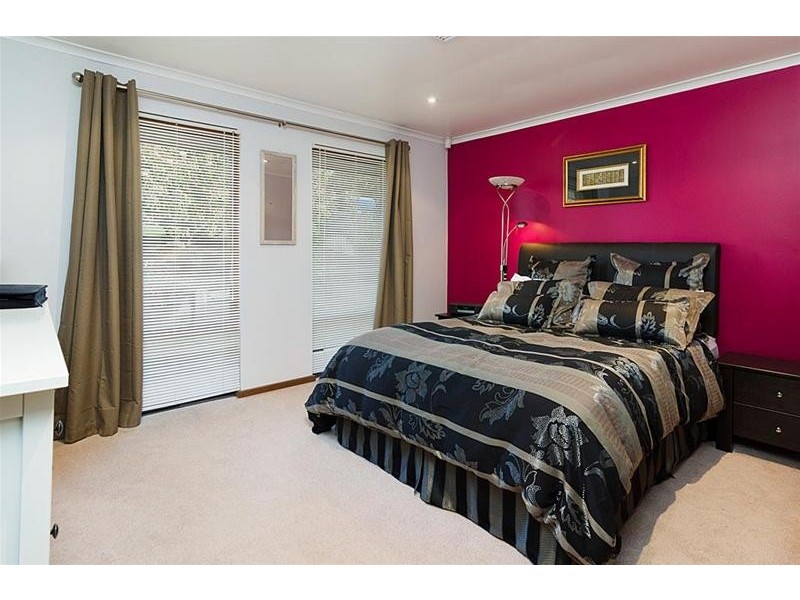 22 Manor Crescent, Mount Barker SA 5251