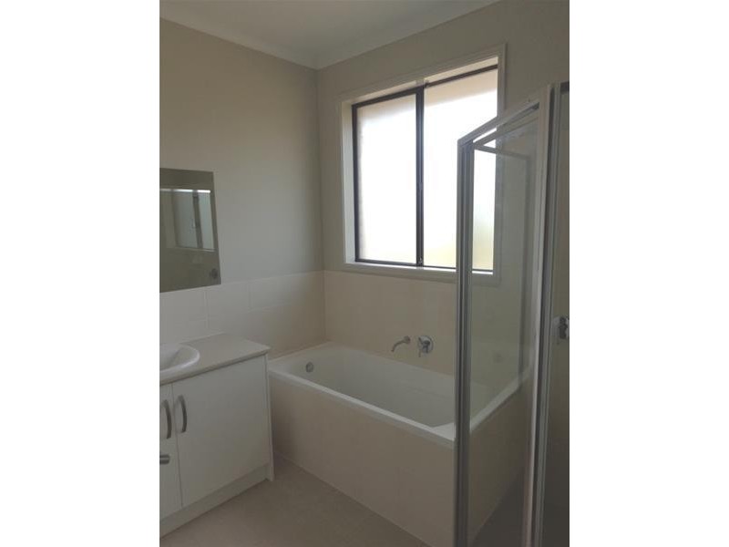 6 Spicer Street, Mount Barker SA 5251