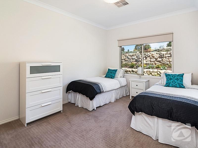 100 Burnbank Way, Mount Barker SA 5251