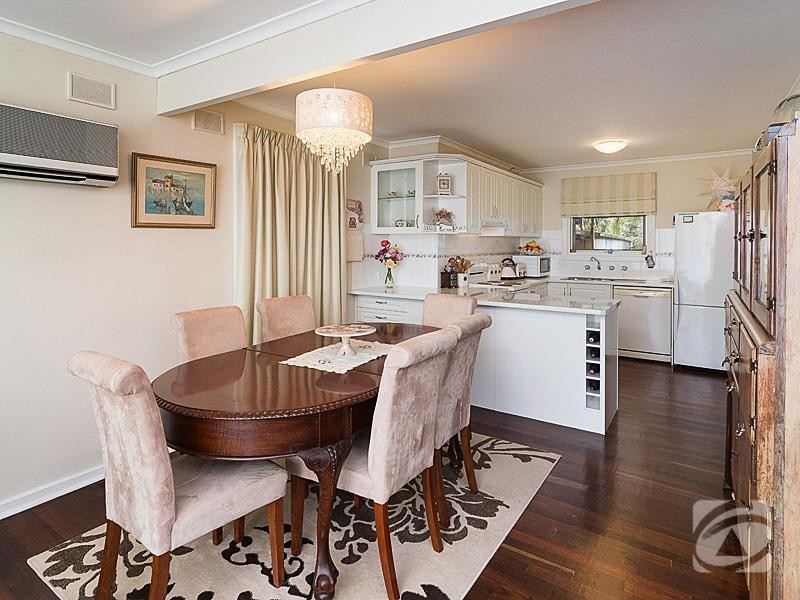 14 Daw Avenue, Mount Barker SA 5251