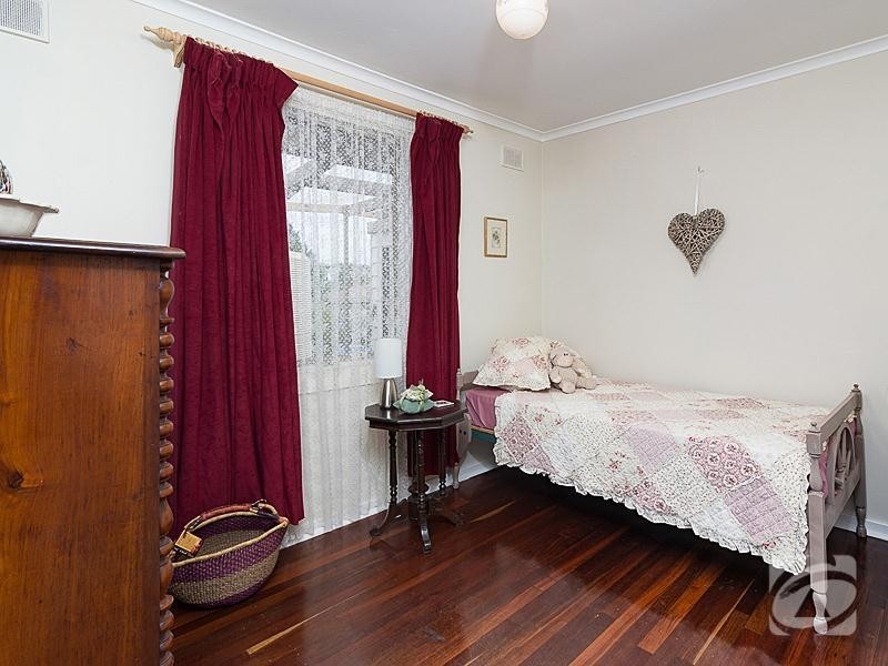 14 Daw Avenue, Mount Barker SA 5251