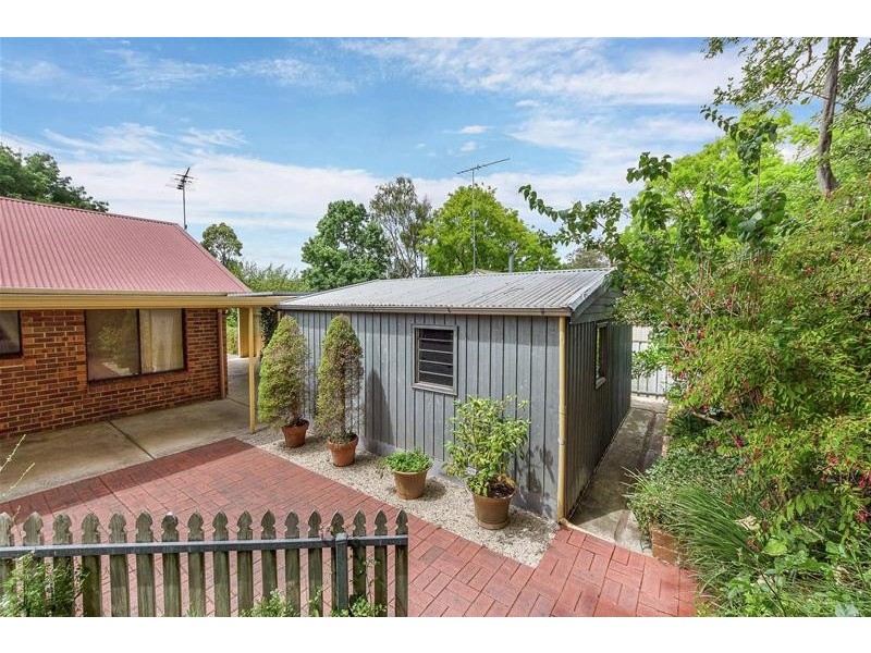 17 Maurice Road, Mount Barker SA 5251