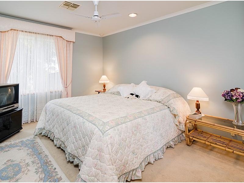 25 Rebecca Street, Wellington East SA 5259