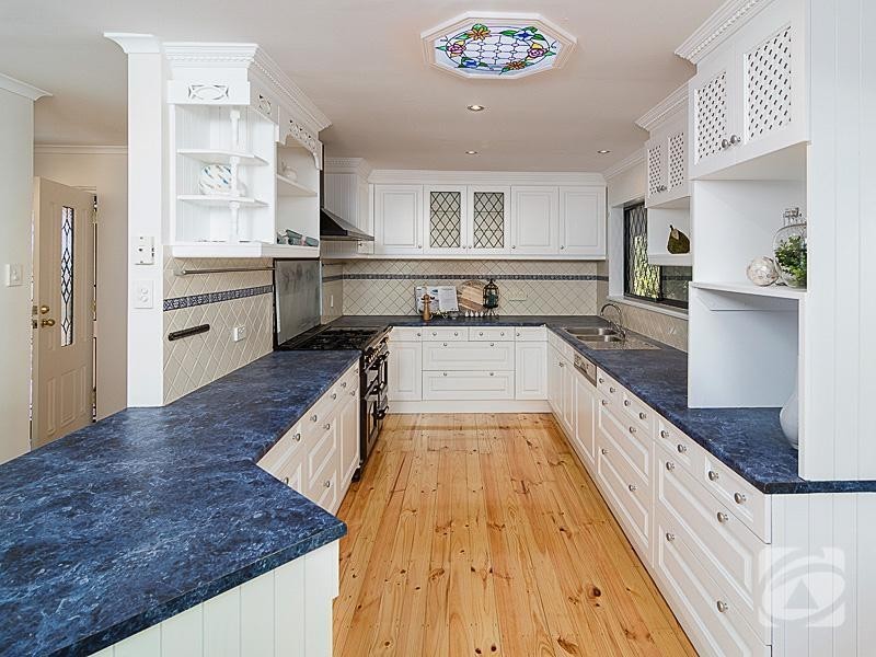 14 Hill Street, Mount Barker SA 5251