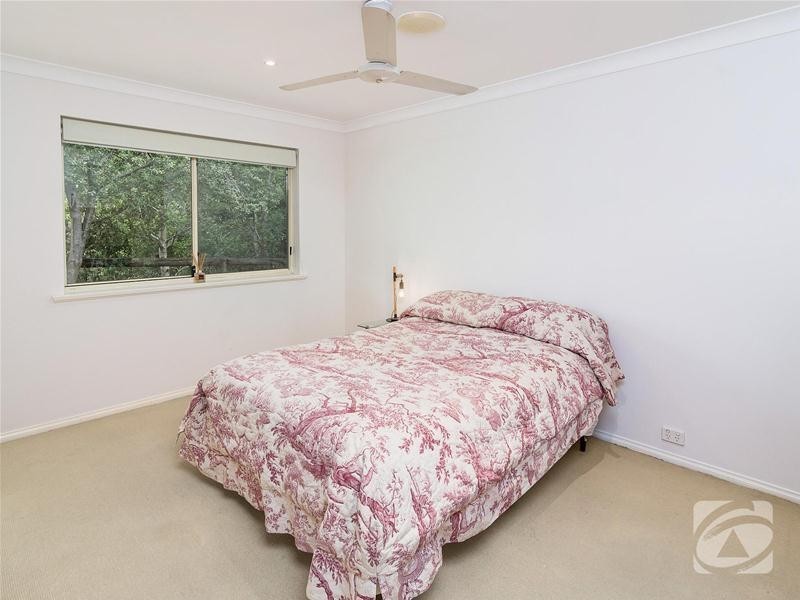 64 Burnbank Way, Mount Barker SA 5251