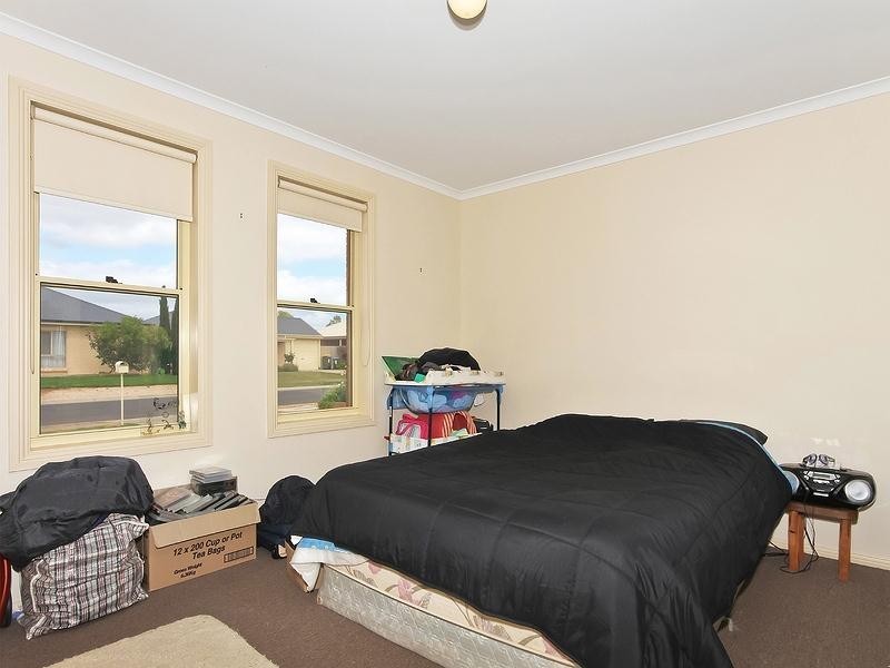 46 Strathmont Drive, Strathalbyn SA 5255