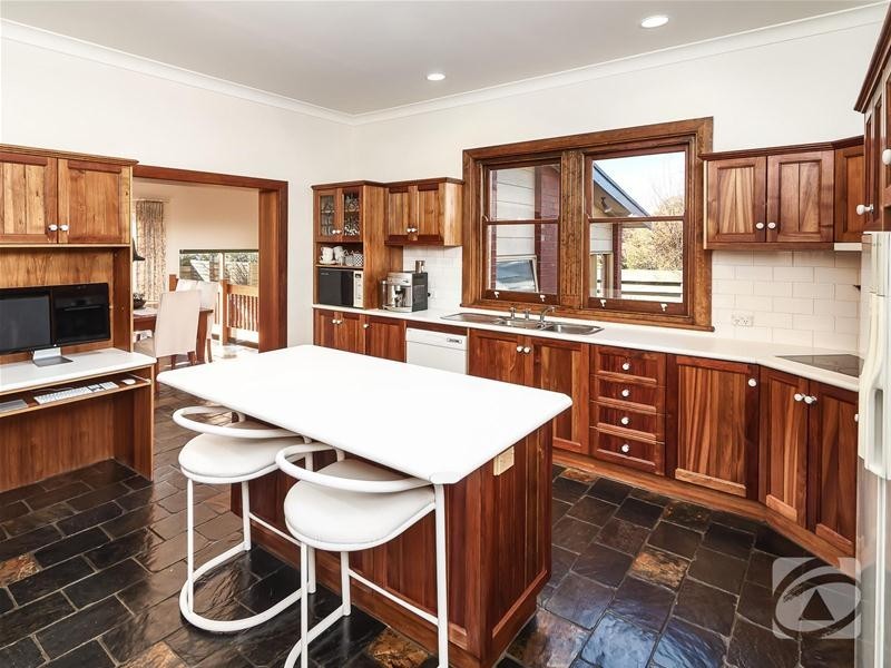 37 Wellington Road, Mount Barker SA 5251