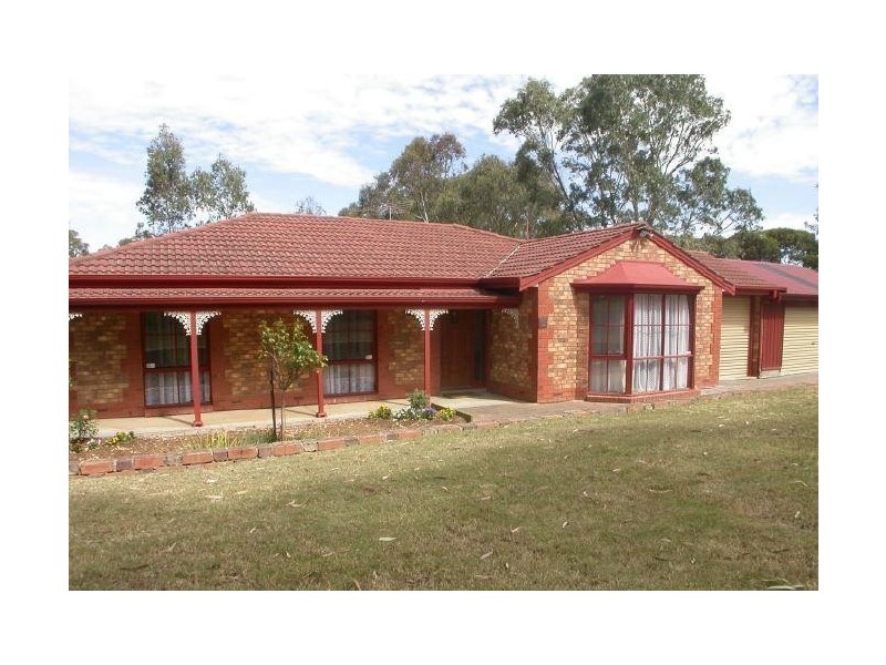 9 Sims Road, Mount Barker SA 5251