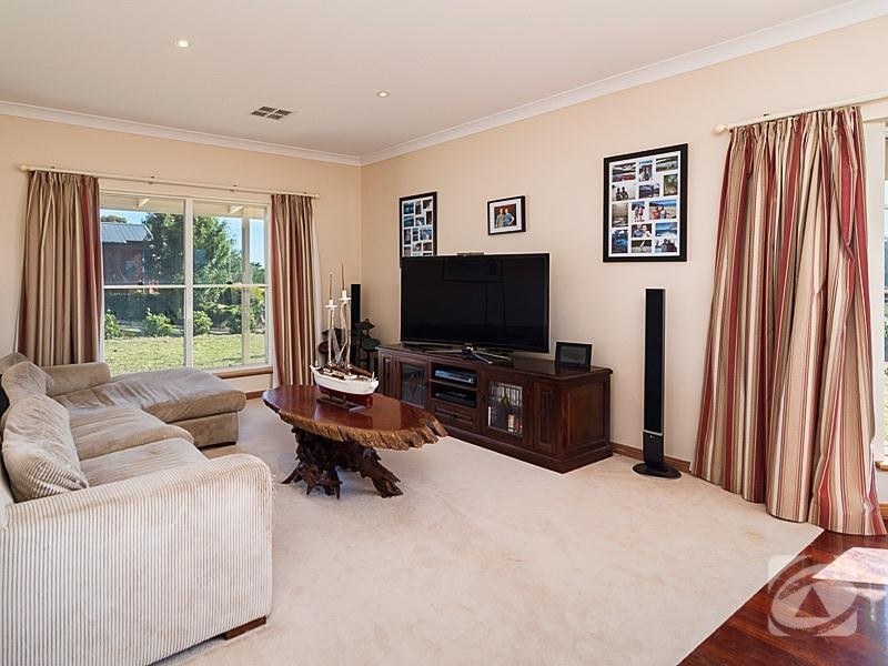 1 Taramore Close, Littlehampton SA 5250