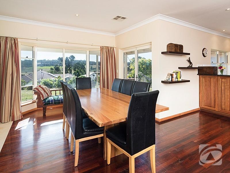 1 Taramore Close, Littlehampton SA 5250