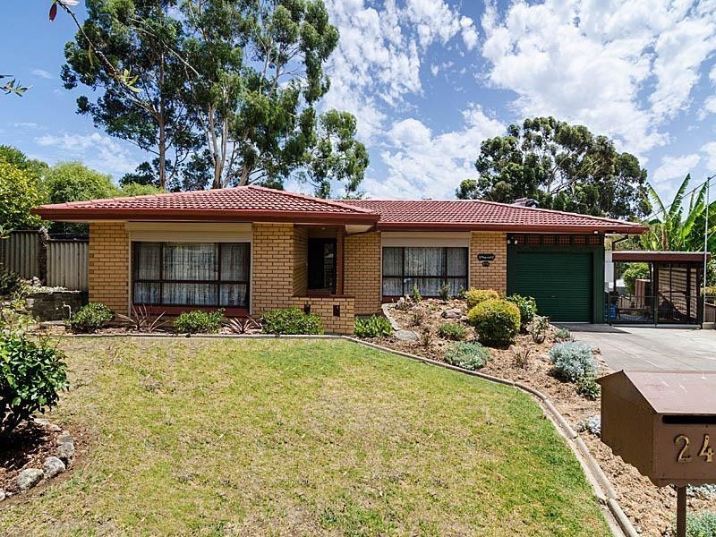 24 Manor Crescent, Mount Barker SA 5251