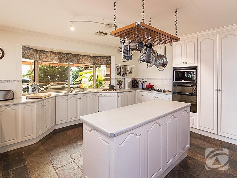 37 Wirrinilla Drive, Macclesfield SA 5153