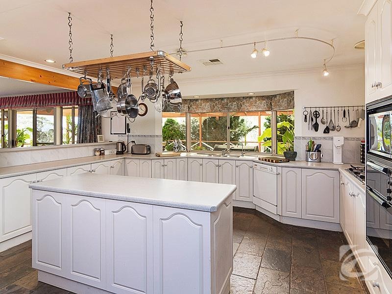 37 Wirrinilla Drive, Macclesfield SA 5153