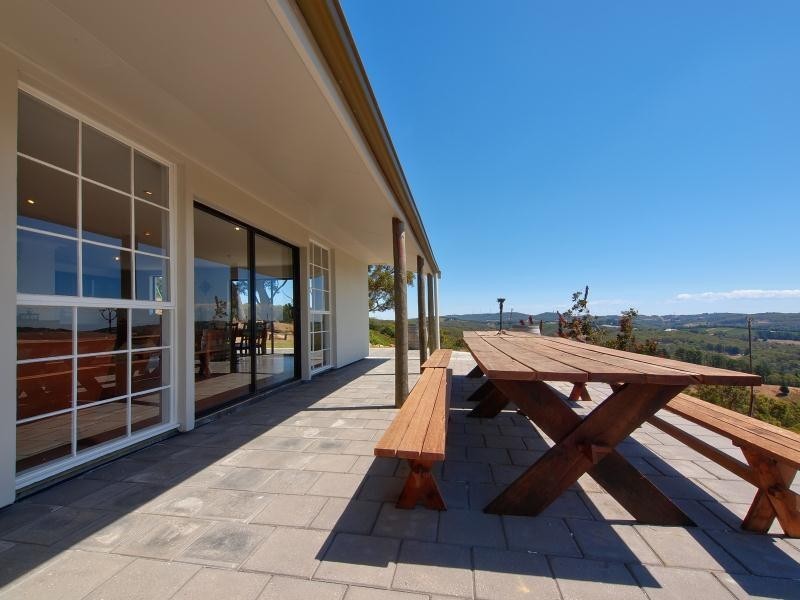 275 Deviation Road, Carey Gully SA 5144