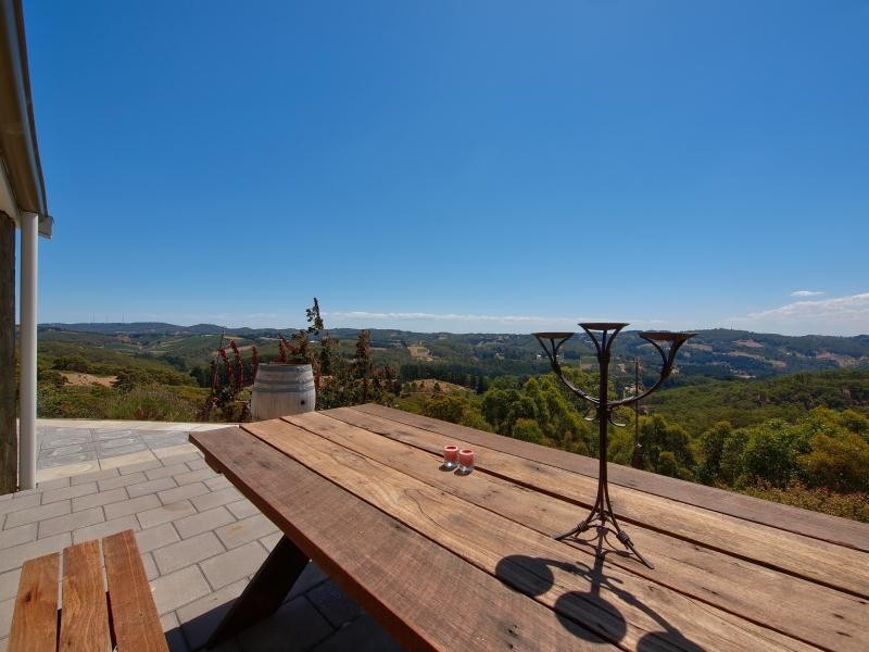 275 Deviation Road, Carey Gully SA 5144