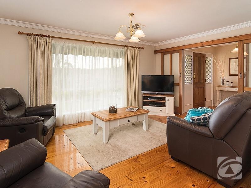 15 Ridge Road, Lobethal SA 5241