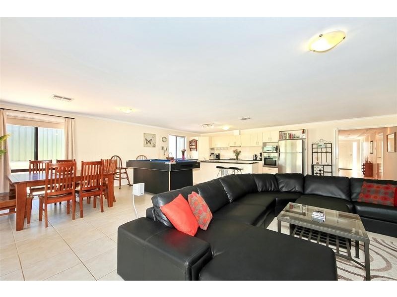 23 Lewis Avenue, Mount Barker SA 5251