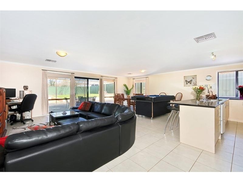 23 Lewis Avenue, Mount Barker SA 5251