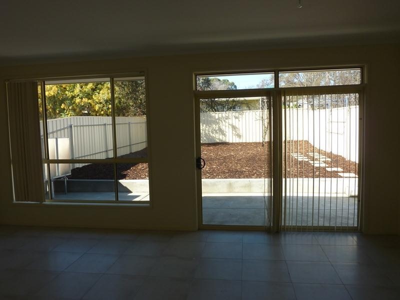 16b Knott Street, Mount Barker SA 5251