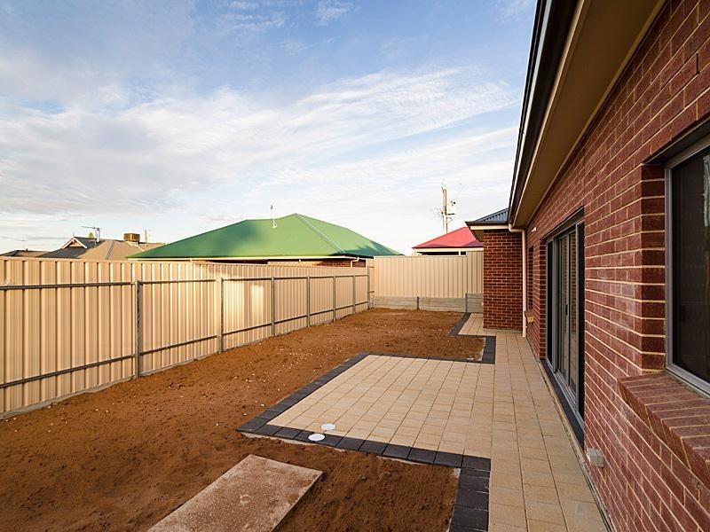 12 Walsh Avenue, Strathalbyn SA 5255