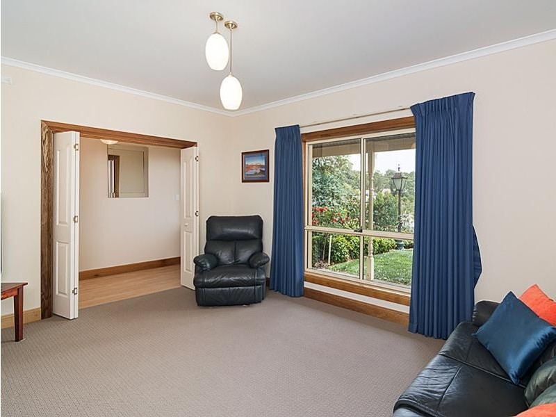 44 Claret Ash Drive, Mount Barker SA 5251