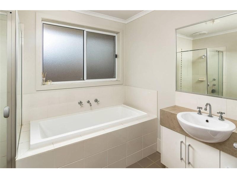 7 Ongloe Close, Mount Barker SA 5251