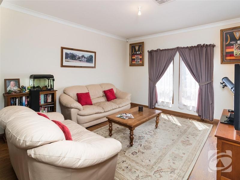 2 Hallmark Court, Mount Barker SA 5251