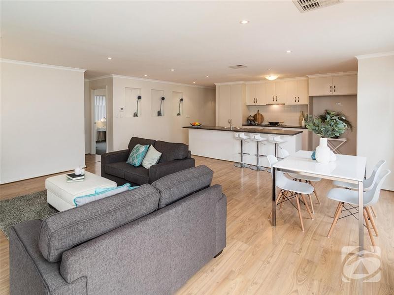 17 Carlson Street, Mount Barker SA 5251