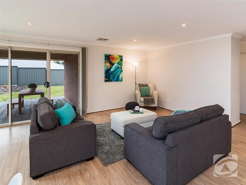 17 Carlson Street, Mount Barker SA 5251