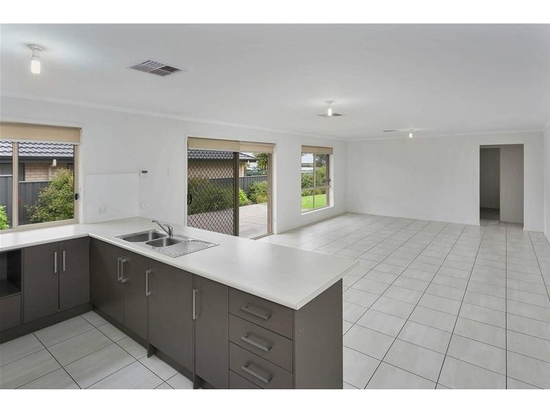 4 West Parkway, Mount Barker SA 5251