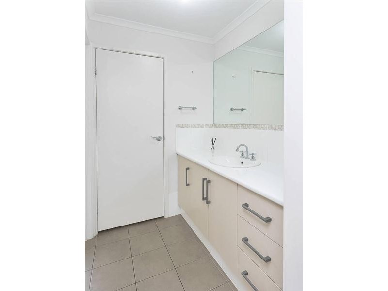 4 West Parkway, Mount Barker SA 5251