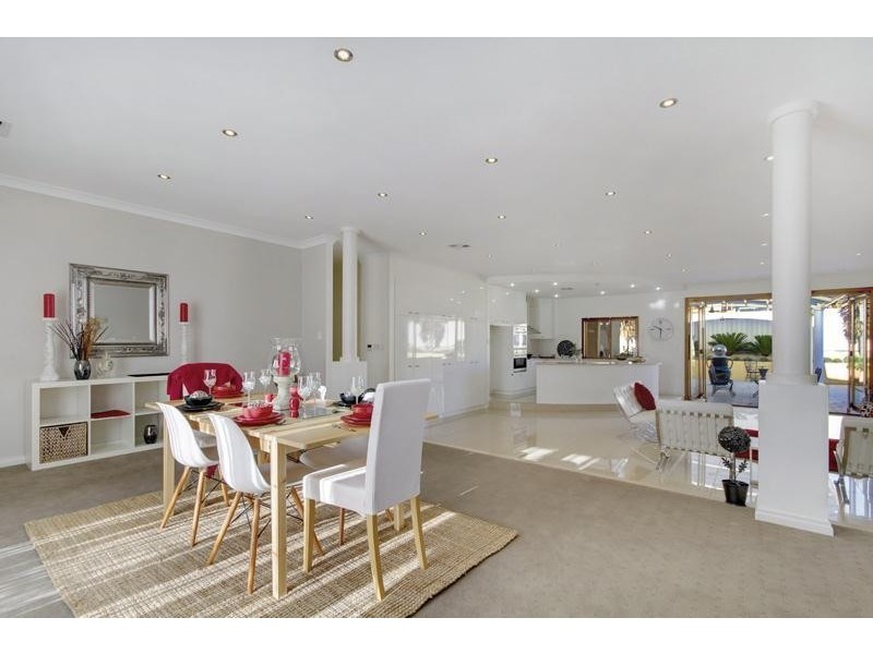 14 Pontiac Road, Mount Barker SA 5251