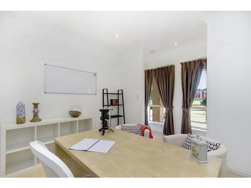 14 Pontiac Road, Mount Barker SA 5251