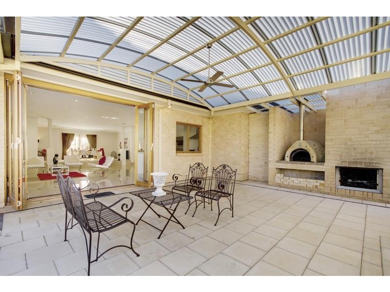 14 Pontiac Road, Mount Barker SA 5251