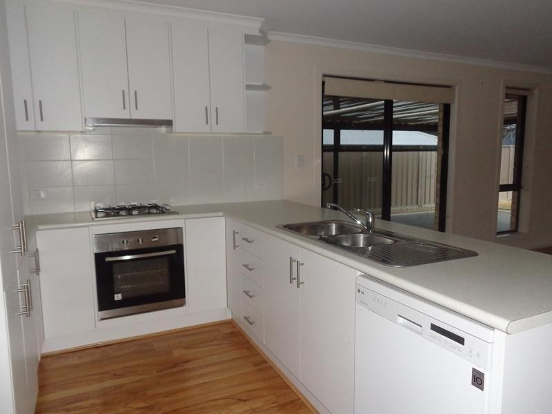 27 Highland Street, Mount Barker SA 5251