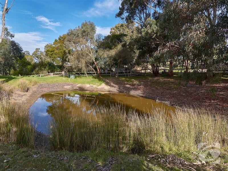 192 Broadbent Road, Macclesfield SA 5153