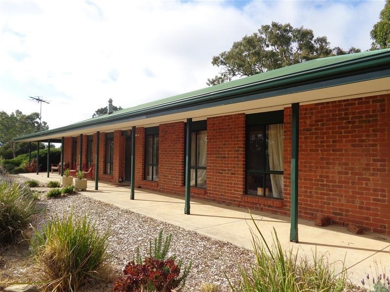 106 Glen Brae Road, Mount Barker SA 5251