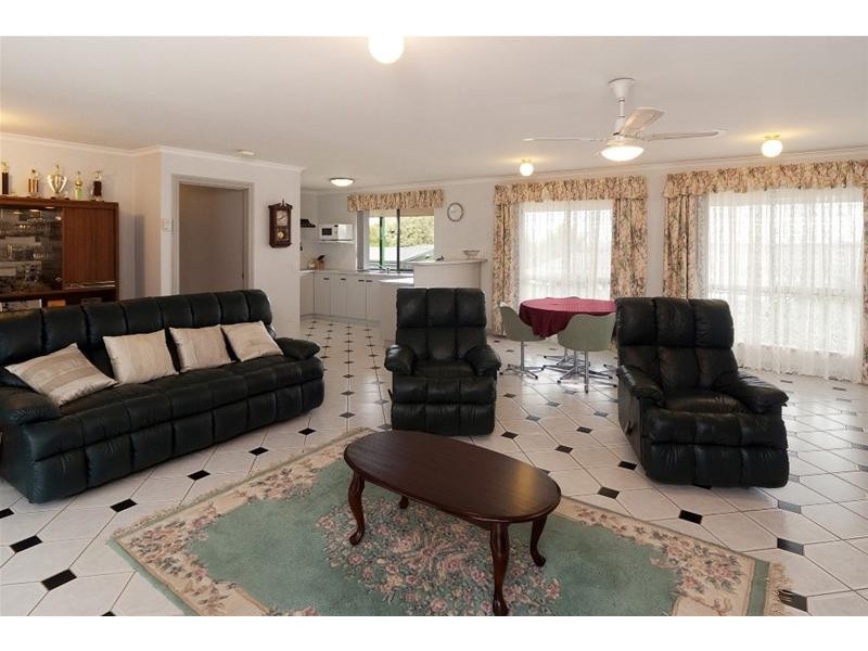 17 Sutton Court, Meadows SA 5201