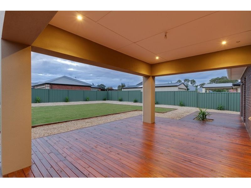 14 Barton Circuit, Mount Barker SA 5251