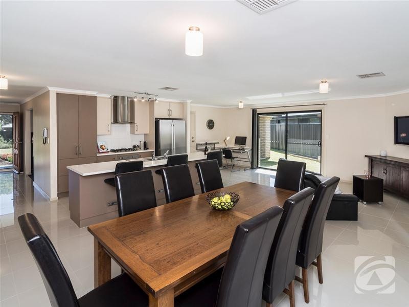 9 Laver Street, Mount Barker SA 5251