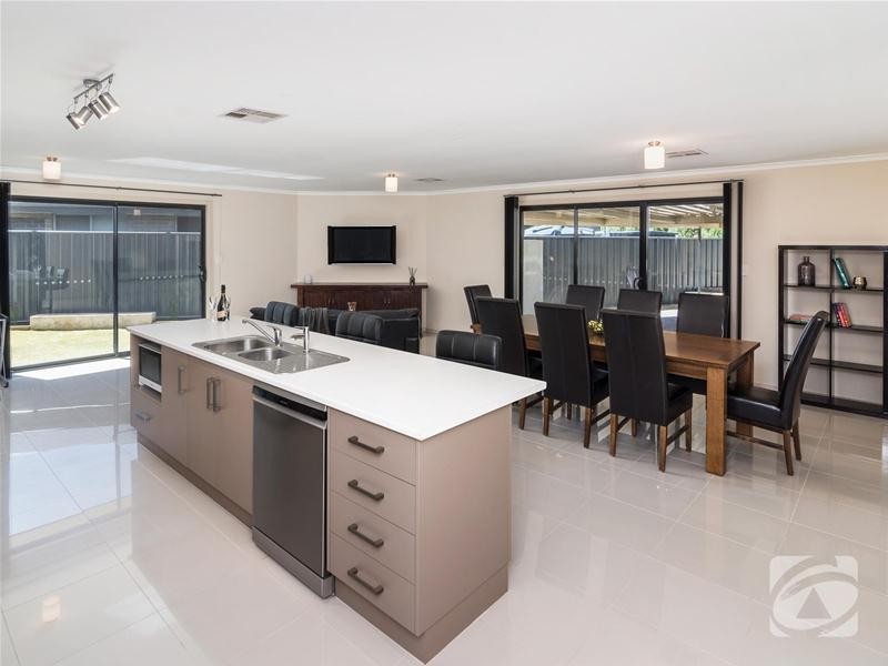 9 Laver Street, Mount Barker SA 5251