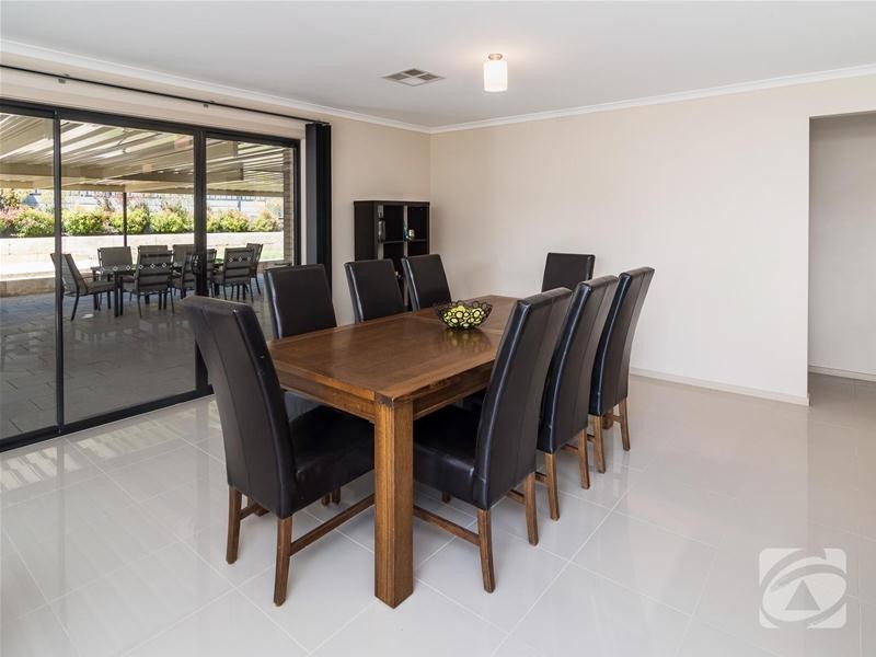 9 Laver Street, Mount Barker SA 5251