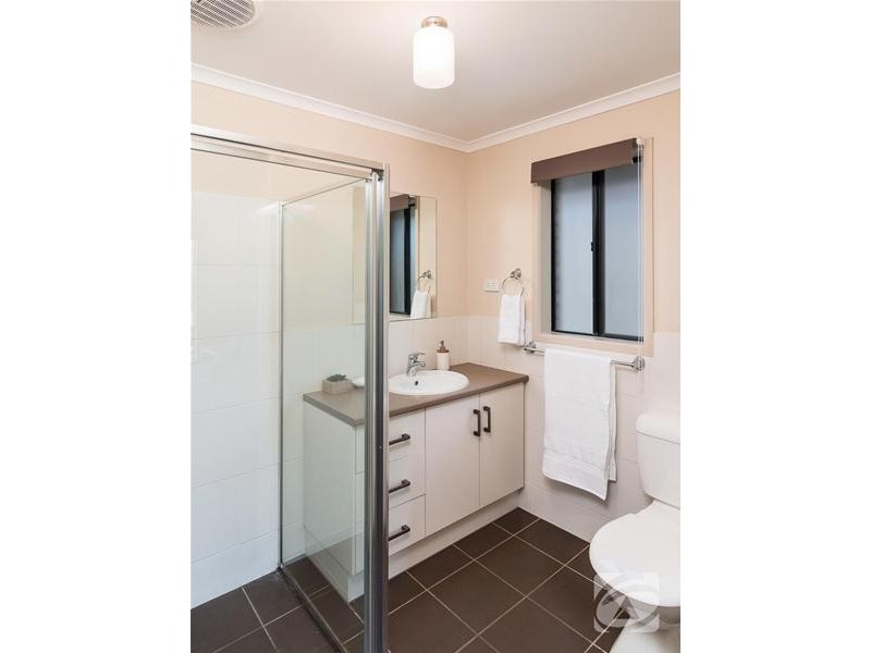 9 Laver Street, Mount Barker SA 5251