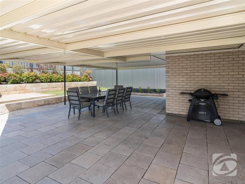 9 Laver Street, Mount Barker SA 5251