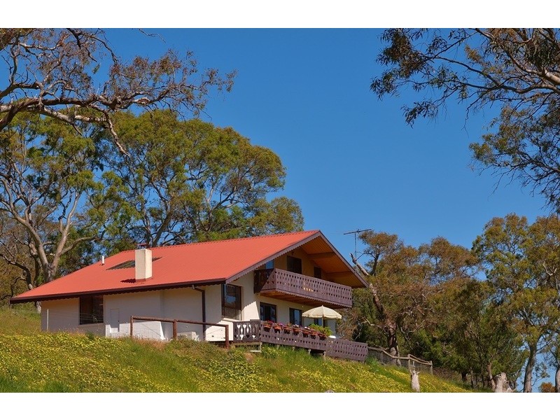 76 McIntyre Road, Dawesley SA 5252