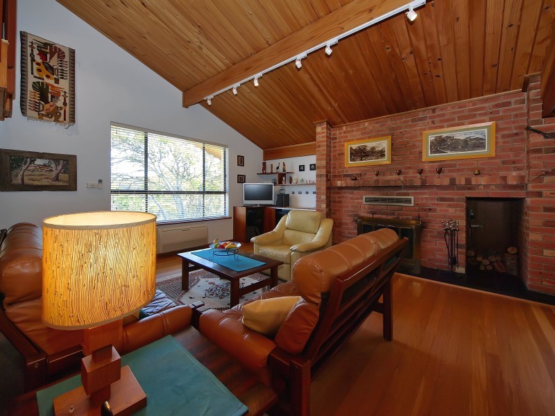 76 McIntyre Road, Dawesley SA 5252