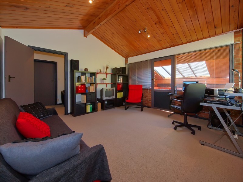 76 McIntyre Road, Dawesley SA 5252